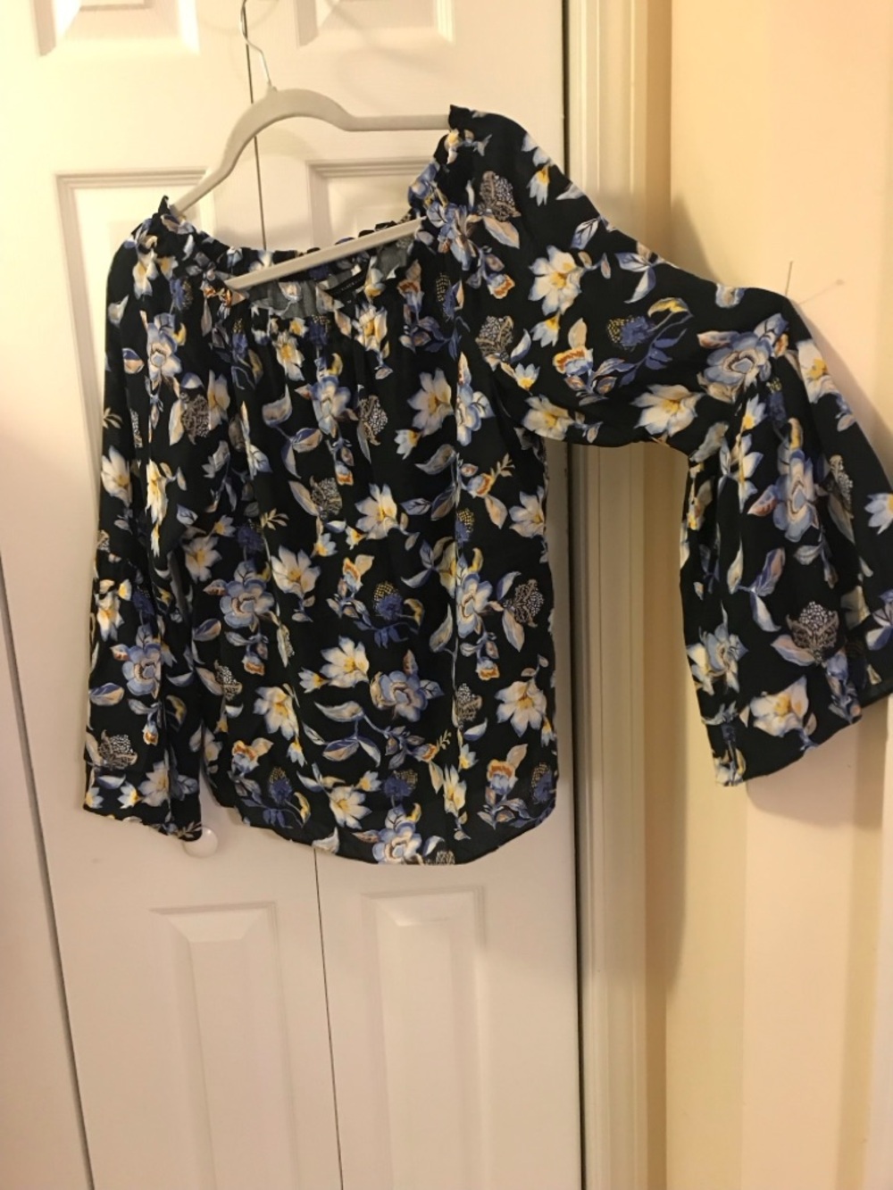 White House Black Market Navy Floral Off-Shoulder Bell Sleeve Blouse